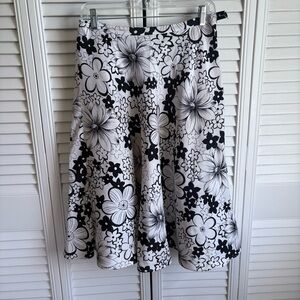 100% SILK Black & White Floral A-Line Skirt